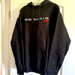 Juice World Hoodie. Perfect condition. Still in bag. Never worn